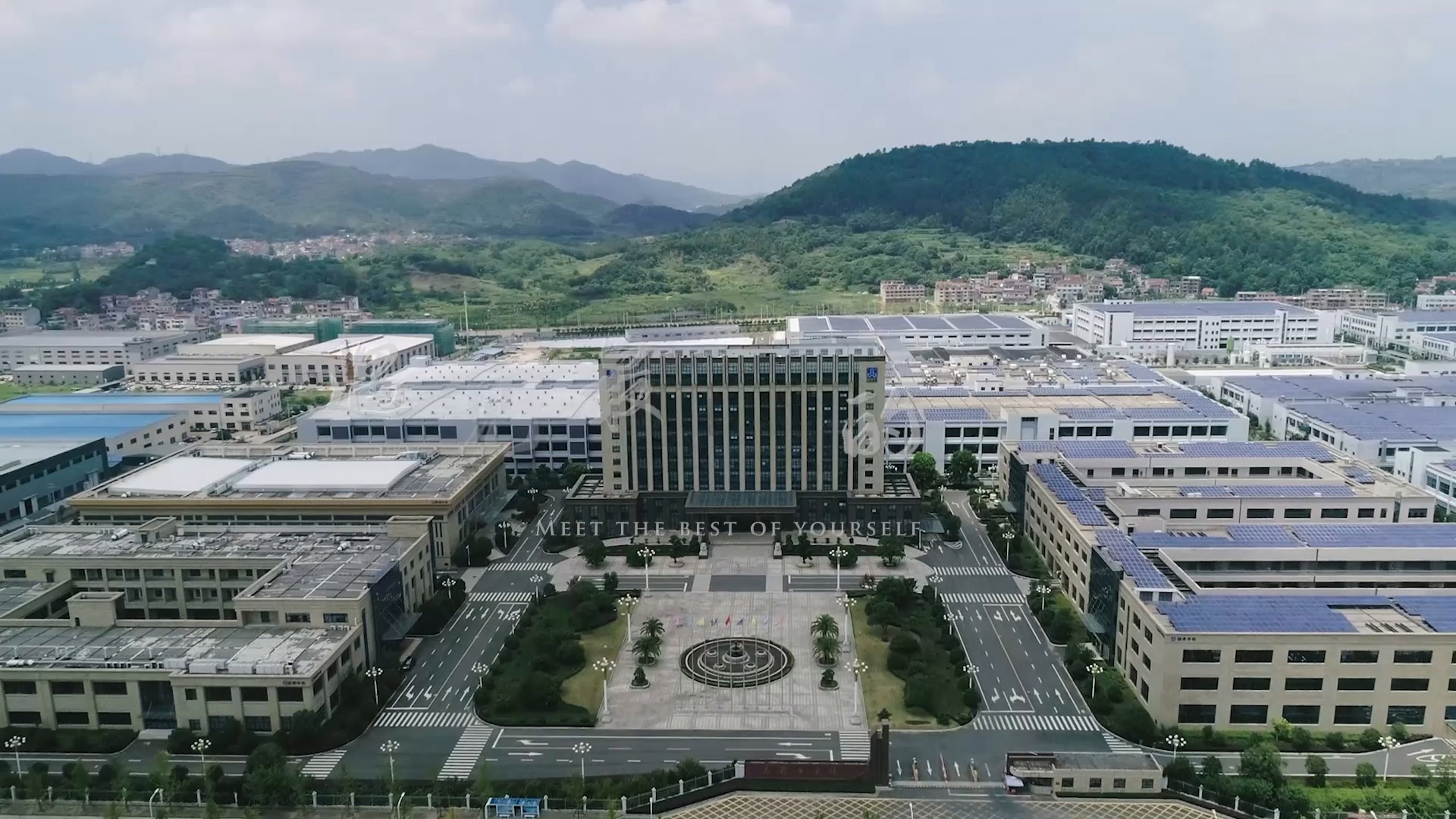 HJC�ƽ�ǡ�(�й���)���Źٷ���վ