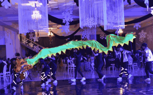 凝聚团队力量，，，，，共迎崭新一年——HJC黄金城官方网站墨西哥圣诞晚会温馨登场